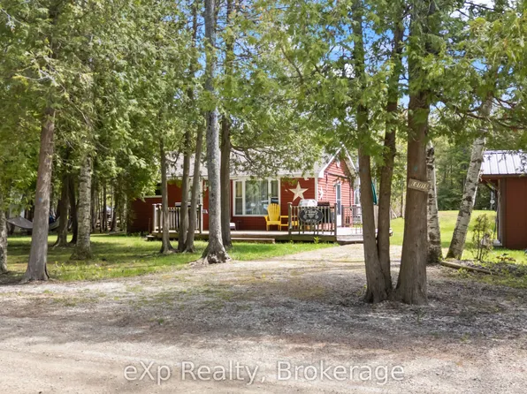 26 Mohawk Dr, Saugeen 29, ON N0H 2G0