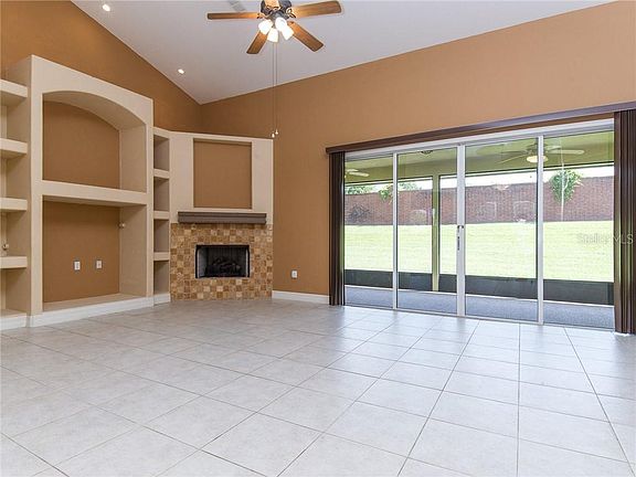 5th image of 1201 Johns Cove Ln