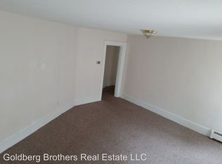 28R Cabot St APT 1, Beverly, MA 01915