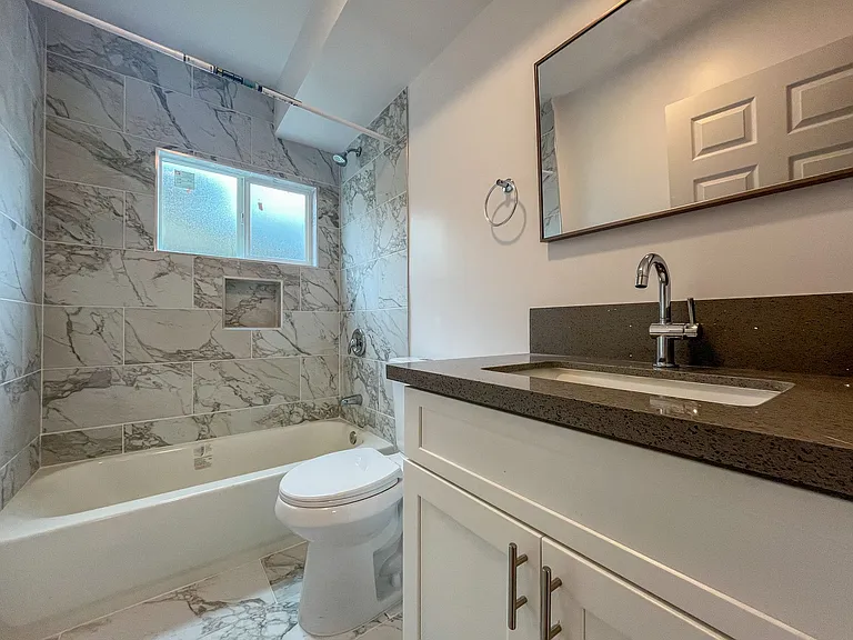 905 Gaviota Ave, Long Beach, CA 90813 — Photo 13
