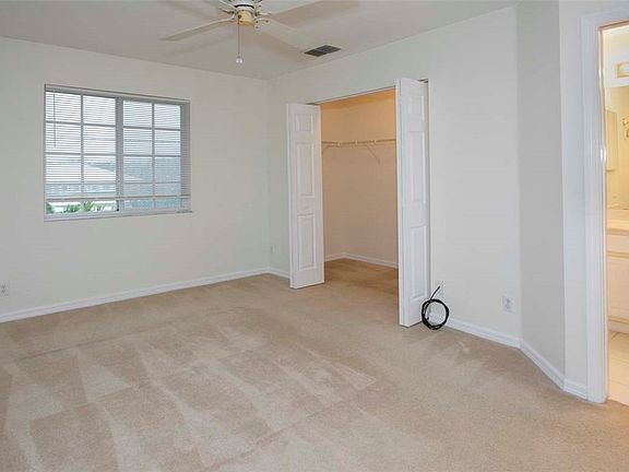 4th image of 8293 Pacific Beach Dr
