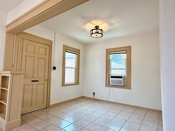 5th image of 4486 Texas St