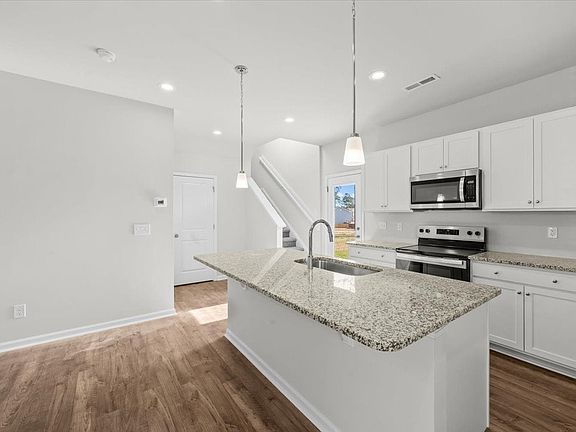 7th image of this home