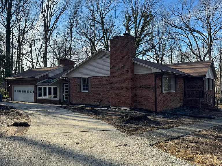 103 Thornwood Rd — Photo 45