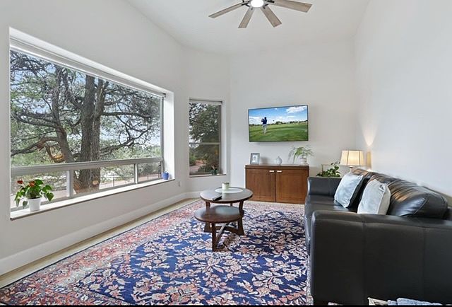 1st image of 1014 E Canyon Dr