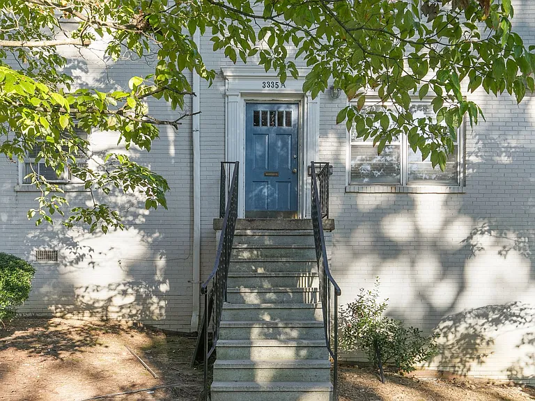 Cahaba Park Apartments — Photo 31