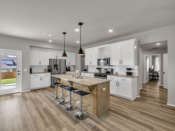 3rd image of 7310 E 89th Pl N