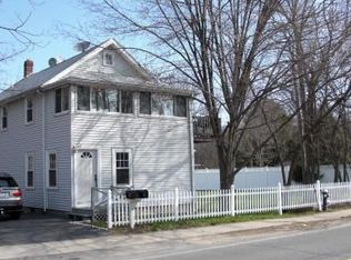 84 Village St, Medway, MA 02053