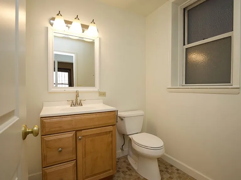 6713 N Sheridan Rd #N2 — Photo 18