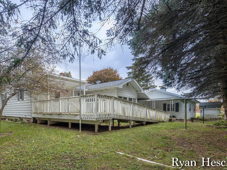 101 W David Hwy, Ionia, MI 48846 Zillow
