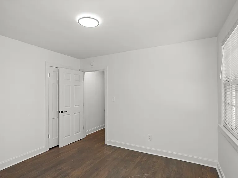 1001 Horseshoe Dr — Photo 17