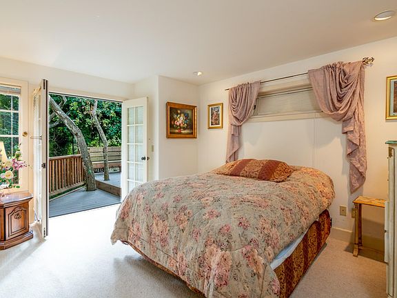 Master Bedroom and deck Carpeting has been changed to hardwood.