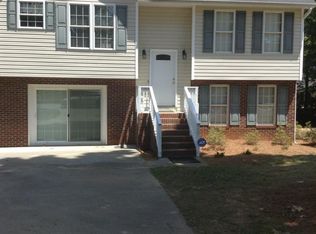 225 Ransom Rd, Winston Salem, NC 27106