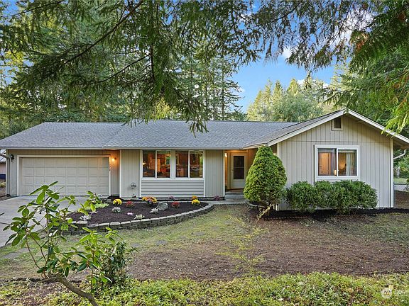 2nd image of 13318 138th Avenue NW