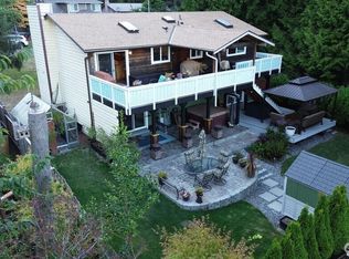 6127 Parkside Dr, Anacortes, WA 98221