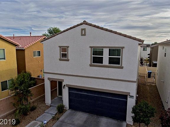 2nd image of 3695 Via Mariposa Ave