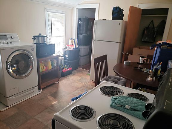 4th image of 36 Dartmouth St #2F