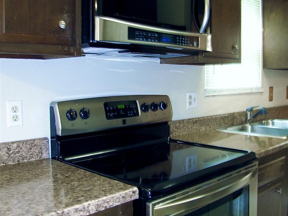5th image of 1825 Coker Ave