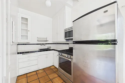 1546 Golden Gate Ave Photo 1