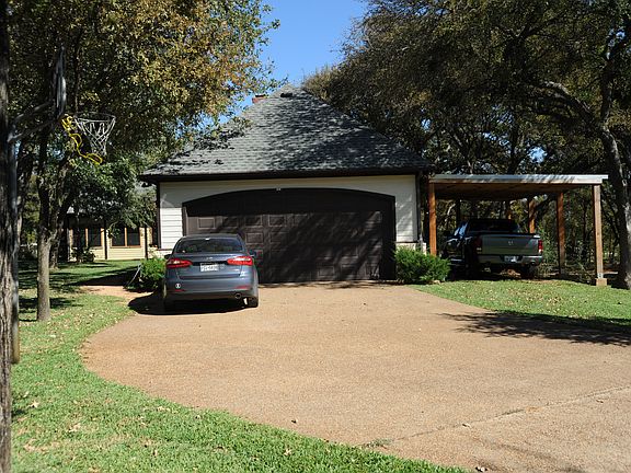 3rd image of 411 Aqua Marine Dr