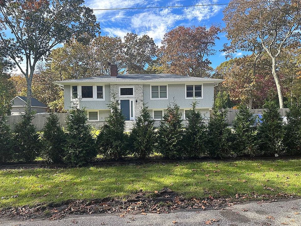 1st image of 26 Staller Dr