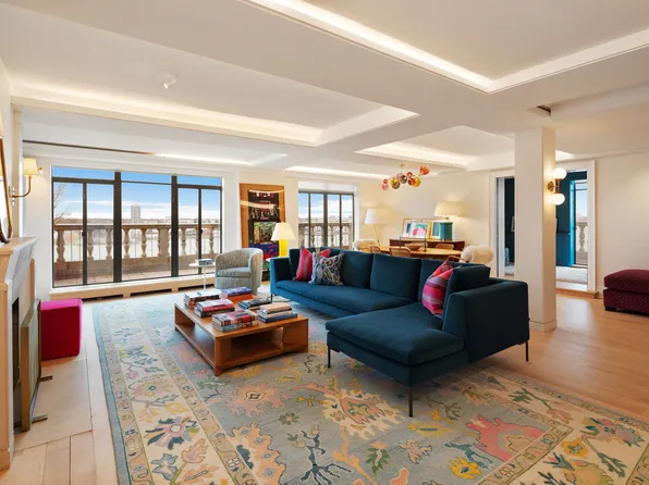 140 Riverside Drive image 1 of 16