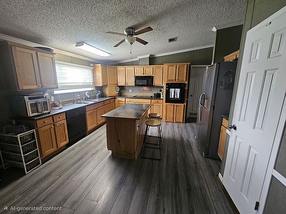 3rd image of 330 Ed Barnes Rd