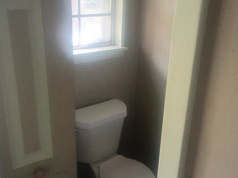 107 Grant 446 — Photo 80
