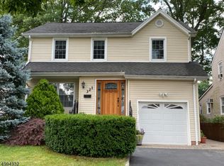 321 Hillside Rd, Linden, NJ 07036