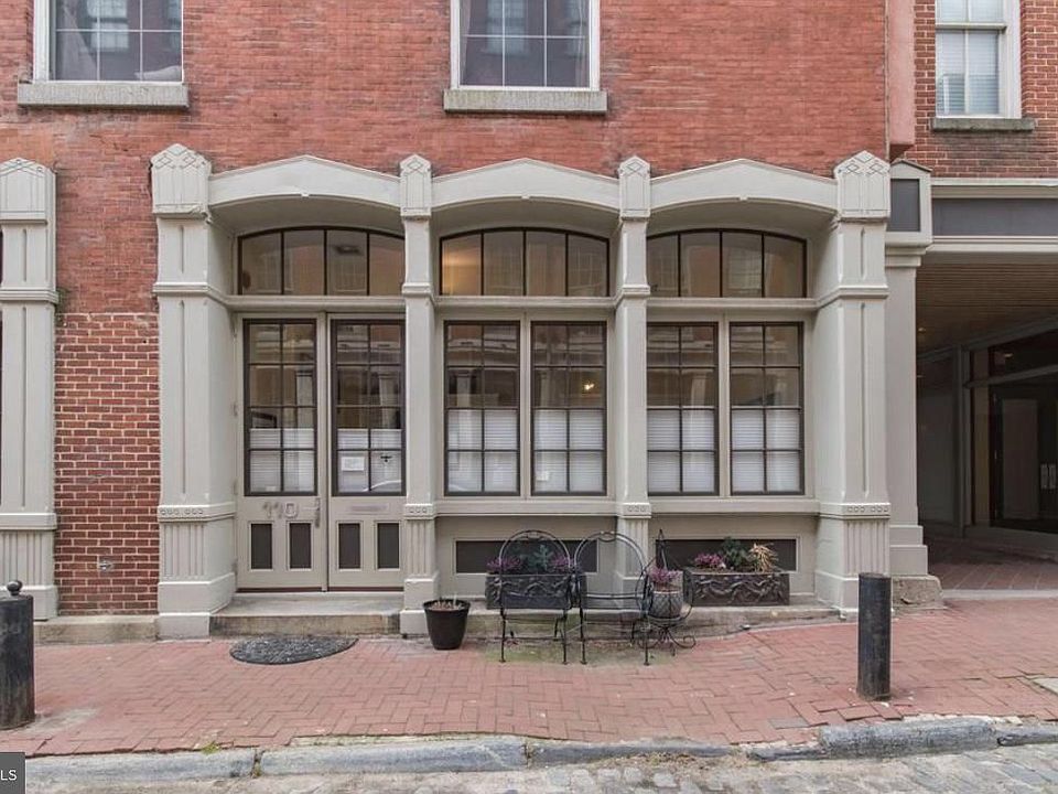 1st image of 102 Church St #22-101