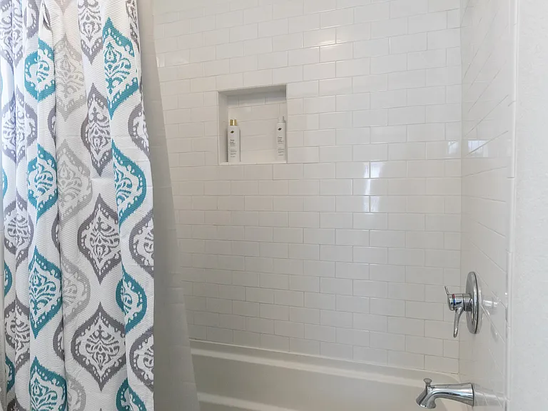 8073 Bonnie Cir — Photo 18
