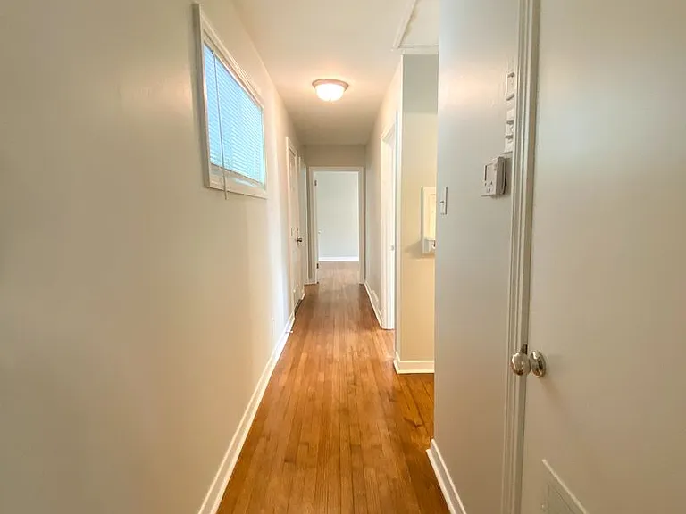 4152 Rhodes Ave — Photo 4