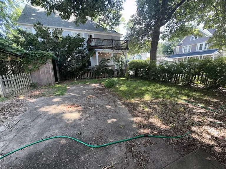 1601 W Ayres Ave — Photo 13