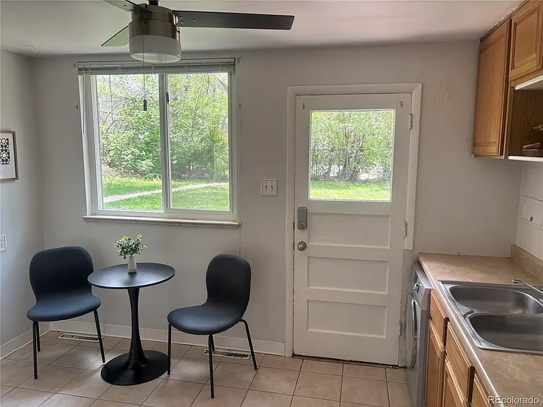 2515 S Williams St — Photo 5