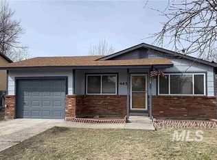 465 Samarra Dr, Mountain Home, ID 83647