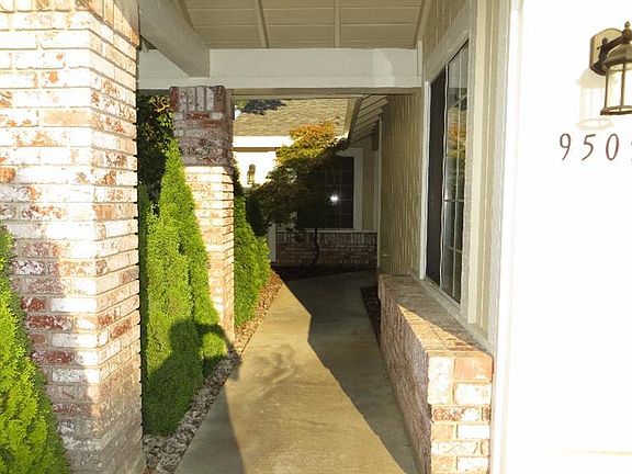 2nd image of 9505 Tarbert Dr