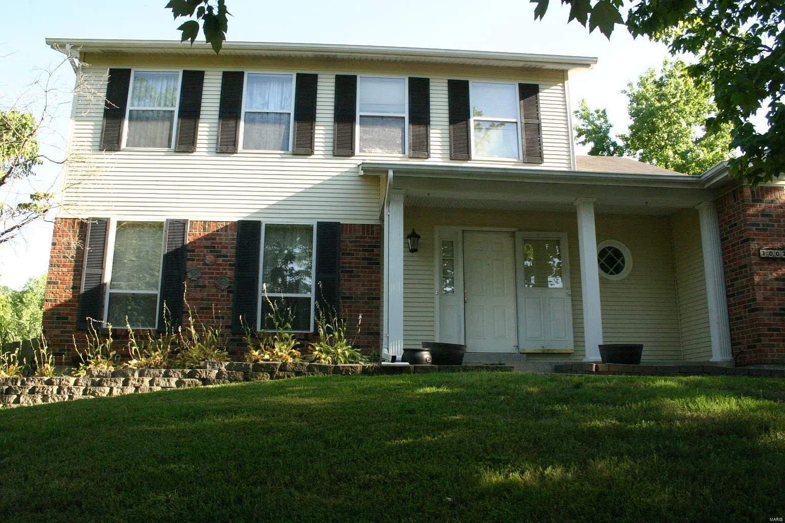 3002 Arrowhead Point Dr photo 1