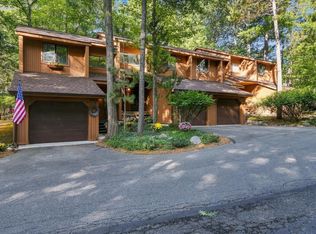 3919 Sherwood Forest Dr, Traverse City, MI 49686