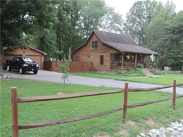 1st image of 2800 Prince Dr