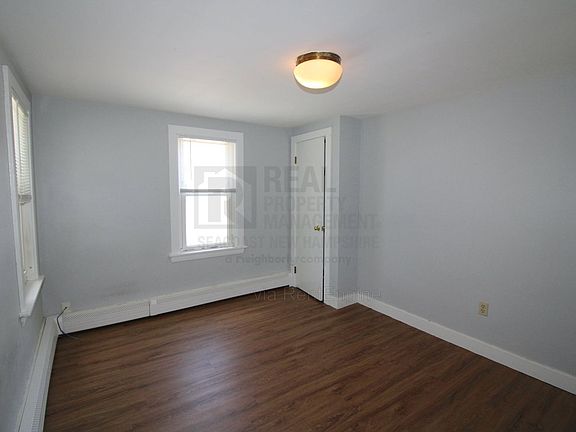 2nd image of 11 Maple St Unit B