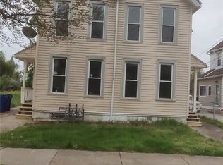 1410 E 45th St, Cleveland, OH 44103