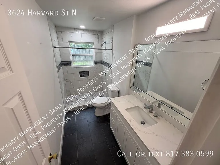 3624 Harvard St N — Photo 7