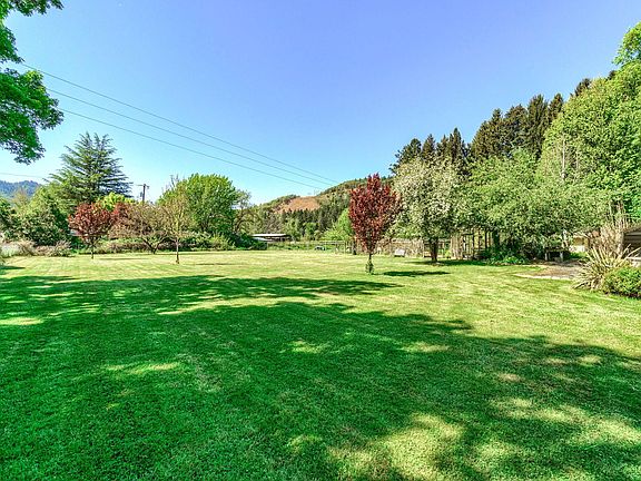 4th image of 235 Lloyellen Dr
