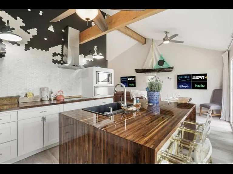 551 Demarett Dr #4 — Photo 13