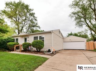 7517 S 41st St, Bellevue, NE 68147