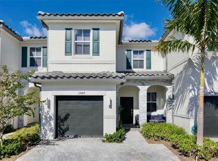 11887 NW 46th St, Coral Springs, FL 33076