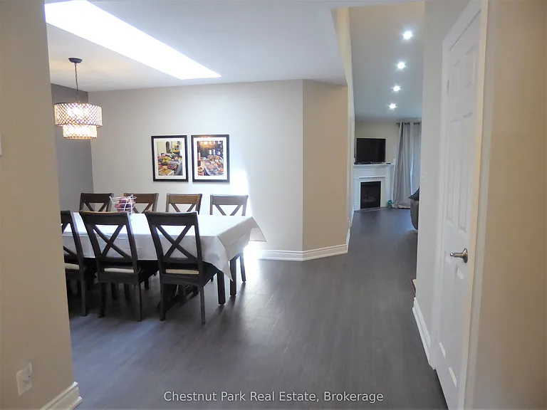 23 Green Briar Dr — Photo 9