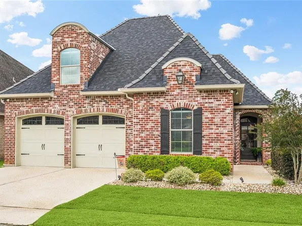 141 Saint Calais Pl, Madisonville, LA 70447