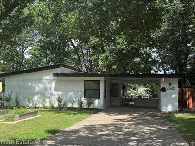 23540 Majestic St, Oak Park, MI, 48237