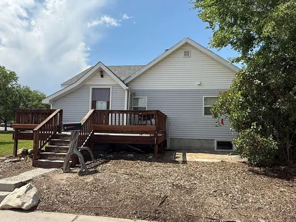 210 N 5th St W, Riverton, WY 82501
